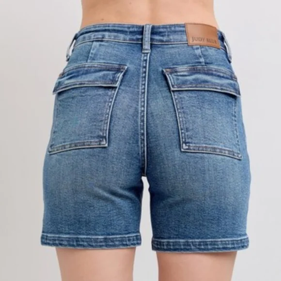 Judy Blue High Rise Denim Mid-Length Enevlope Pockets Slim Fit Jean Shorts